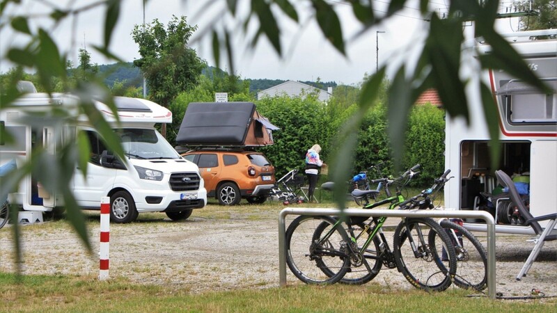 Die Campingplätze im Landkreis bestätigen einen Wohnmobil-Boom - auch der Stellplatz in Cham ist immer gut belegt.