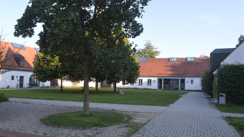 An den Lohnkosten für die Auszubildenden am Kinderzentrum in Altfraunhofen beteiligt sich Baierbach gemäß der Anzahl der betreuten Kinder.