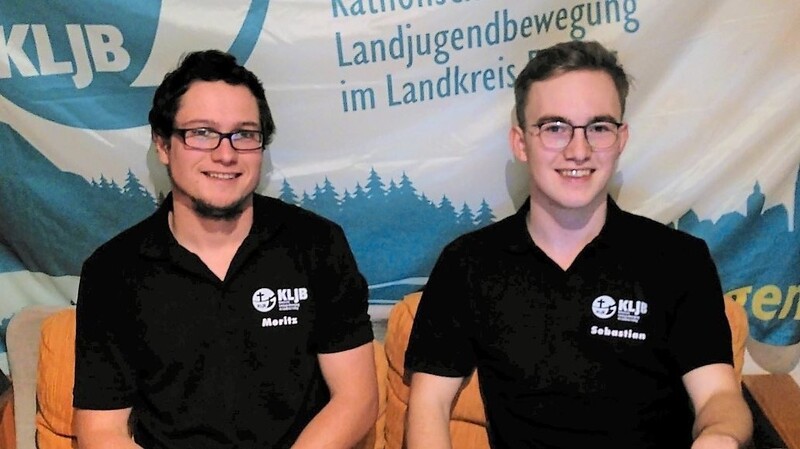 Der neugewählte Vorstand Moritz Zink (KLJB Wartenberg) mit Vorstandskollegen Sebastian Weber (KLJB Steinkirchen).