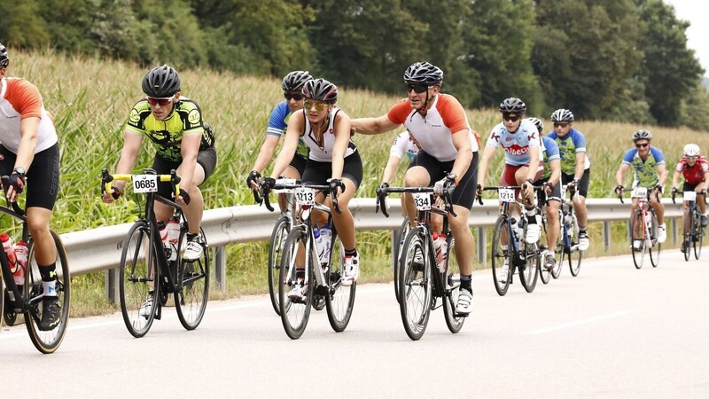 Die Veranstalter hoffen, dass der Arber-Radmarathon im Juli stattfinden kann. Absagen wollen sie ihn jedenfalls noch nicht.