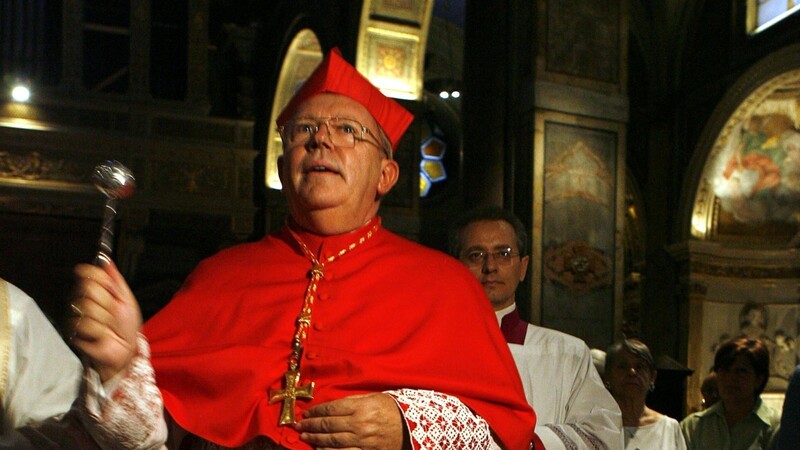 Der emeritierte Bischof von Bordeaux, Jean-Pierre Ricard, hat sich selbst eines Vergehens gegenüber einer Minderjährigen bezichtigt.