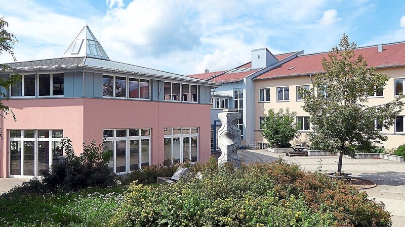 Im neuen Schuljahr werden nach einer Vereinbarung auch Kinder aus dem Schulverband Niederviehbach/Loiching die fünfte Klasse in Mengkofen besuchen.