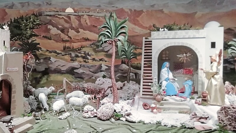 Bis zum 4. Adventssonntag ist noch die Szene "Mariä Verkündigung" dargestellt. Dann ist einige Tage geschlossen, bevor die Weihnachtsdarstellung die Besucher erfreuen wird.  Fotos: