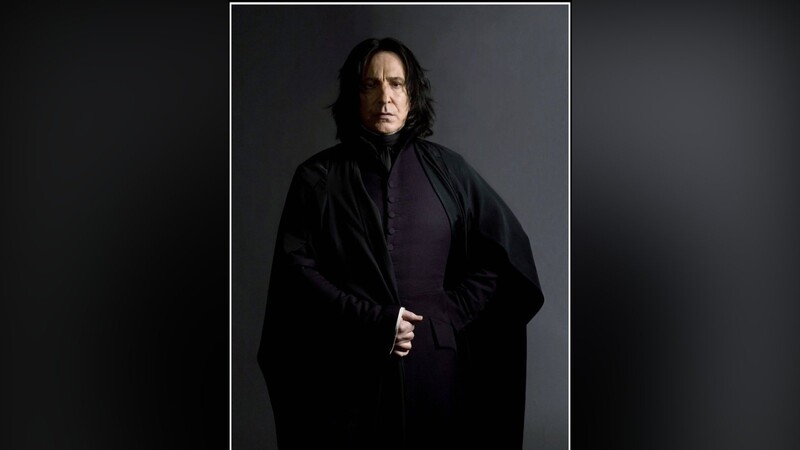 Alan Rickman als Severus Snape. Ihm folgte jetzt auch seine deutsche Synchronstimme ins Jenseits.