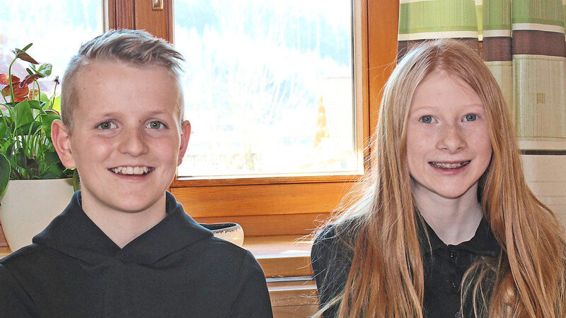 Niklas Schreyer und Magdalena Stix sind bereits 2020 zum Prinzenpaar der Narrhalla gewählt worden. Jetzt können sie sich auf die Verlängerung der Saison freuen.
