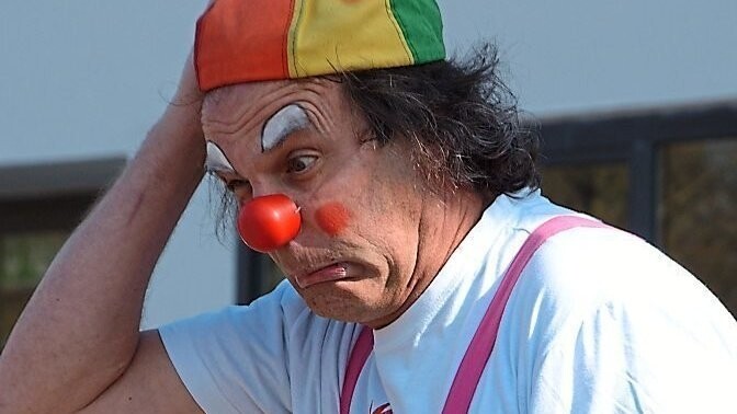 Anton Czemmel als Clown Toni Toss.