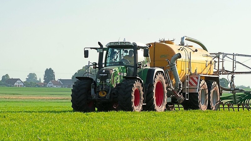 Die überarbeitete Düngeverordnung bringt neue Auflagen für die Landwirte mit sich.