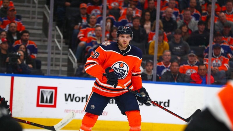 Beim Sieg der Edmonton Oilers gelangen Leon Draisaitl drei Assists.