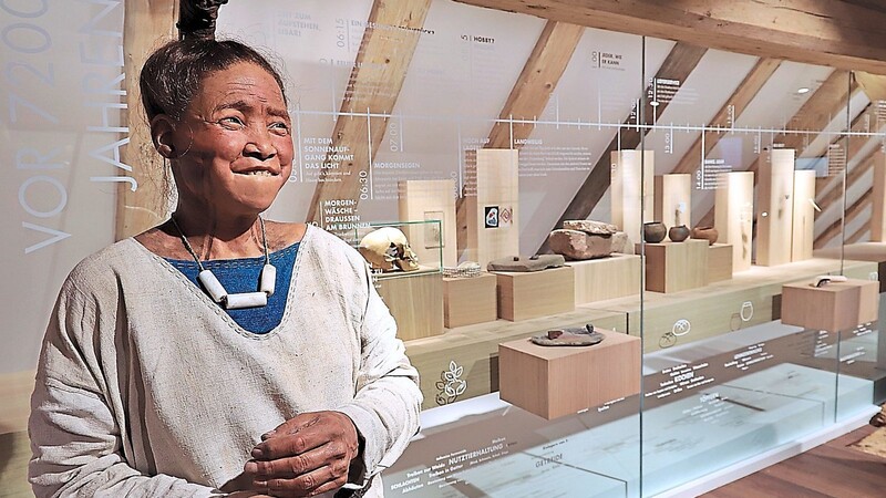 "Lisar" - der Star des Museums. Ursprünglich wurde sie 65 Jahre alt, die Archäologen entschieden sich aber, sie für die Ausstellung jünger zu machen und mit circa 30 Jahren darzustellen.