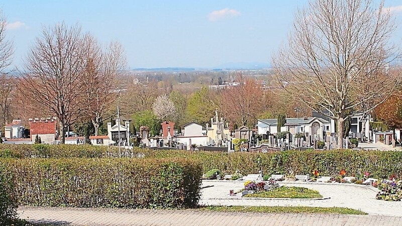 Ob auf dem Landauer Friedhof Beerdigungen ohne Sarg gestattet werden, ist derzeit nicht geklärt.