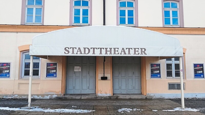 Das Stadttheater im Bernlochner ist seit 2014 verwaist. Sanierungspläne gab es bereits 2012.