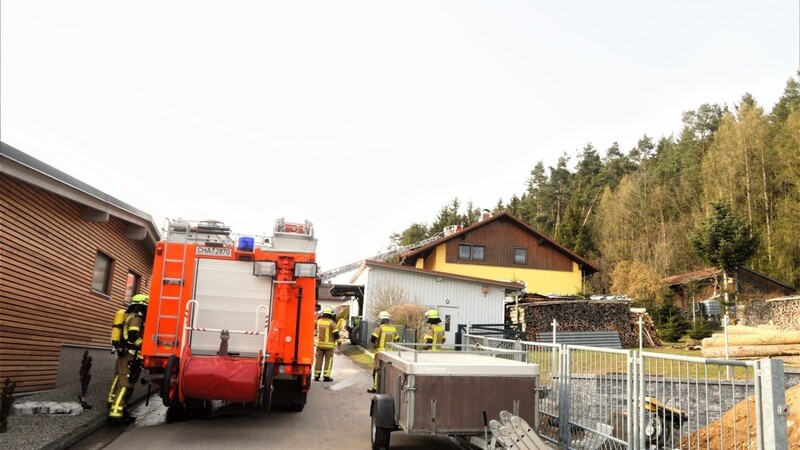 Die Polizei gab Ermittlungserkenntnisse zum Brand in Kothmaißling bekannt.