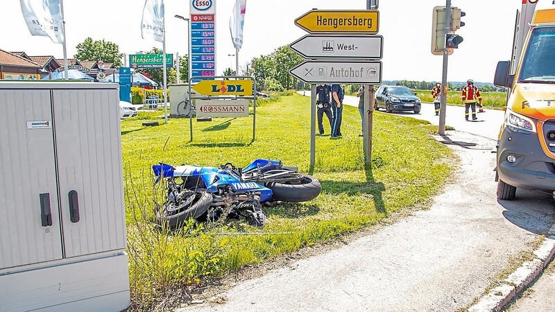 Wegen des Verkehrsunfalls am Hengersberger Autohof kam es zu einigen Verkehrsbehinderungen.