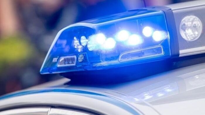 Die Polizei wurde am Mittwochabend in Freising zu einem Unfall gerufen (Symbolbild).