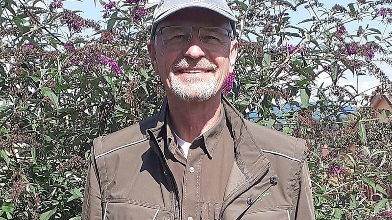 Hans Baier aus Schöllnach ist 65 Jahre alt. Im Juli wurde er offiziell zum Naturschutzwächter im Landkreis Deggendorf bestellt.