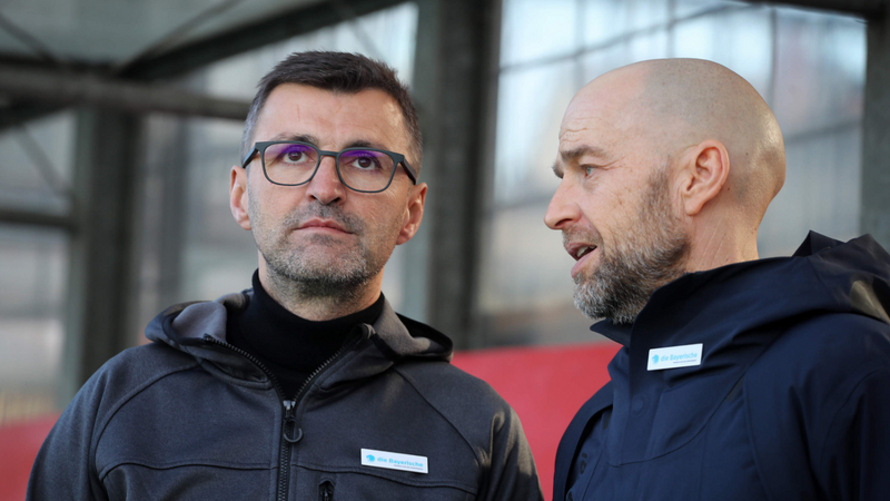 Haben so einige Baustellen: Löwen-Trainer Michael Köllner (links) und Sportchef Günther Gorenzel (rechts).