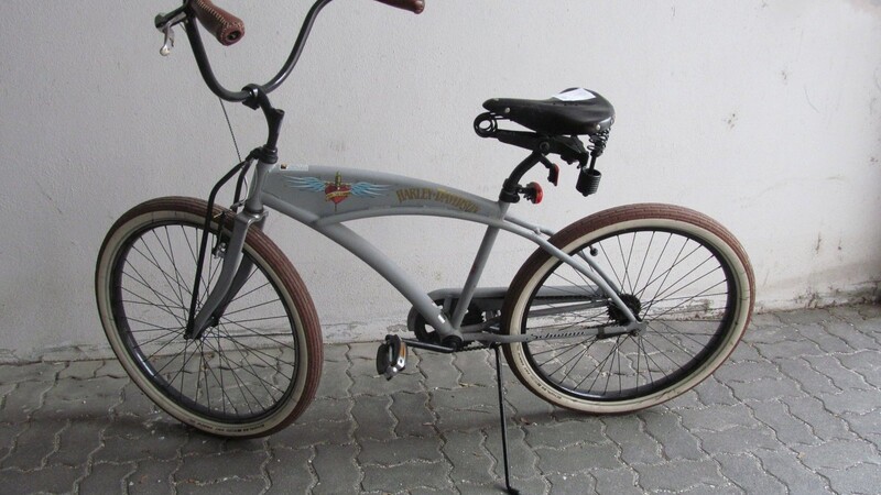 Die Polizei Landshut sucht den Besitzer des Fahrrads.