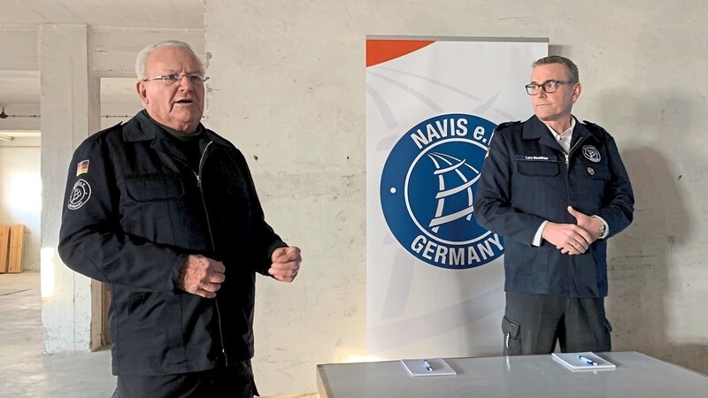 Entscheidung in letzter Minute: Wolfgang Wagner (l.) und Lars Boehlkau wussten erst spät, ob Navis helfen kann.
