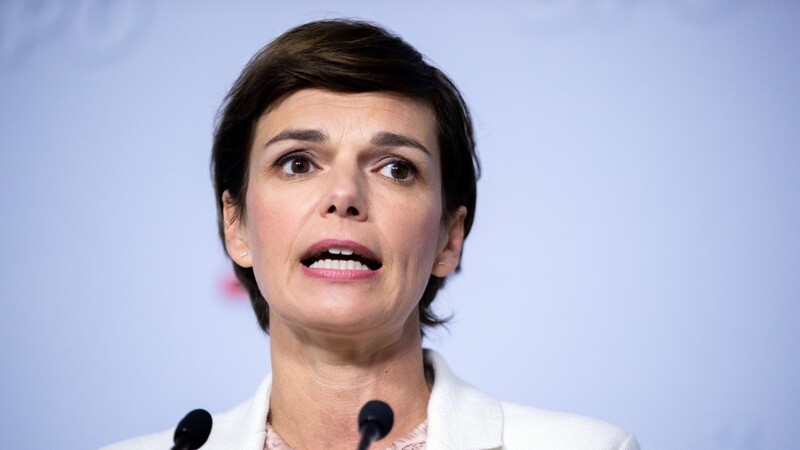 SPÖ-Chefin Pamela Rendi-Wagner wird für mangelnde politische Präsenz kritisiert.