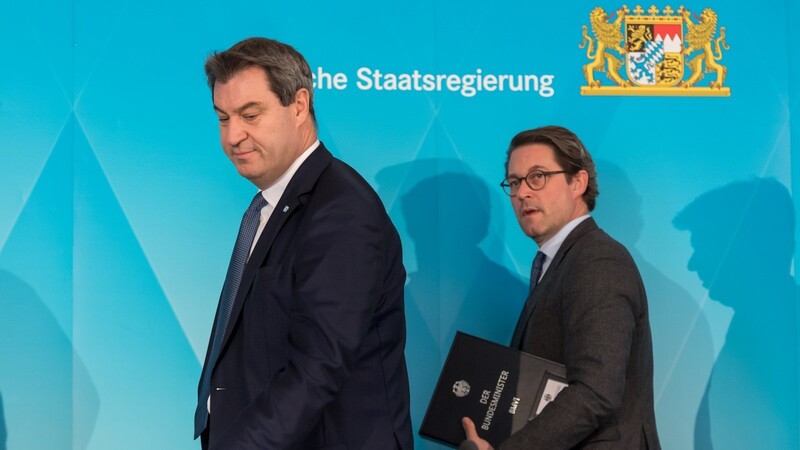 Ministerpräsident Markus Söder (l.) und Bundesverkehrsminister Andreas Scheuer beim Auto-Gipfel in München.