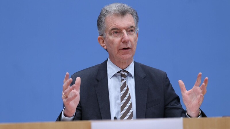 "Wir sind uns zu schade, diesen Kriegsverbrechern im Kreml mit der Münchner Sicherheitskonferenz eine Bühne für ihre Propaganda zu bieten": Christoph Heusgen, Vorsitzender der Münchner Sicherheitskonferenz.