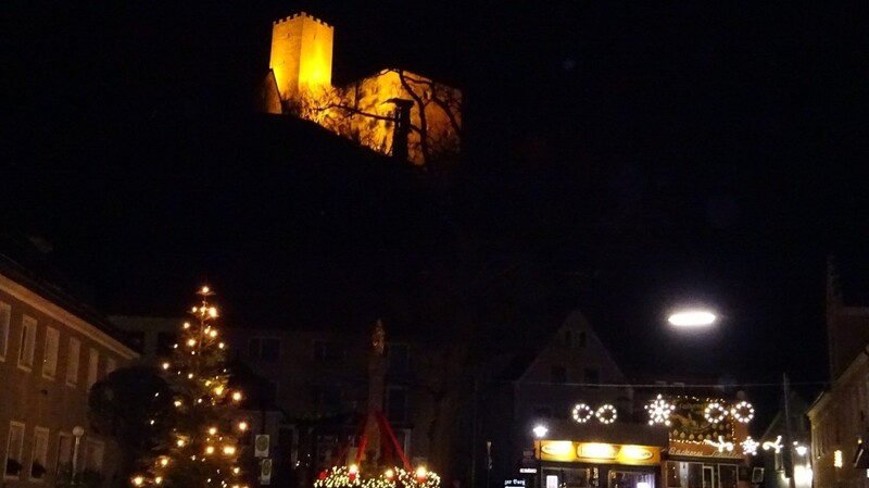Statt nur zum Christkindlmarkt wird Falkenstein heuer in der ganzen Adventszeit leuchten.