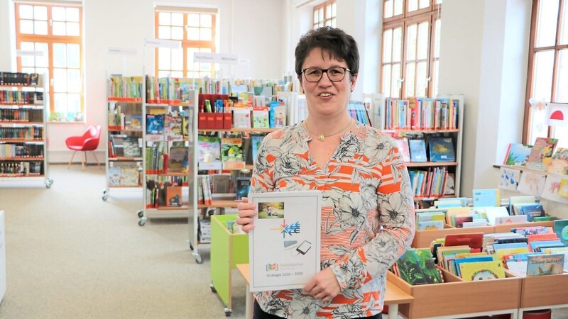 Maria Pinsker stellte dem Stadtrat das Strategiekonzept der Bücherei vor.