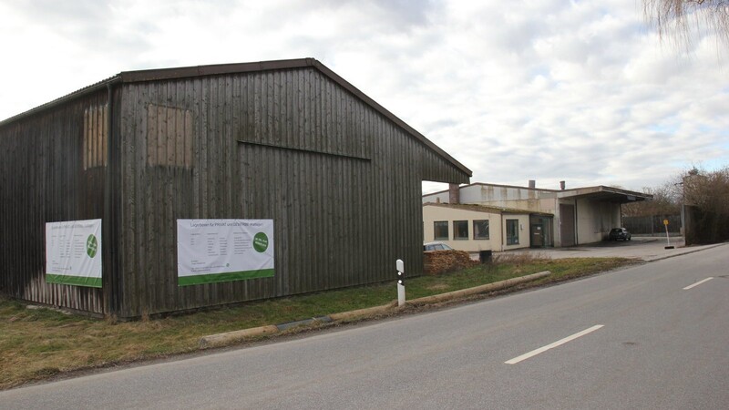 Ende Juni hat die Baywa den Standort in Attenhausen geschlossen. Das Gelände ist verkauft; der neue Besitzer vermietet dort Lagerräume.