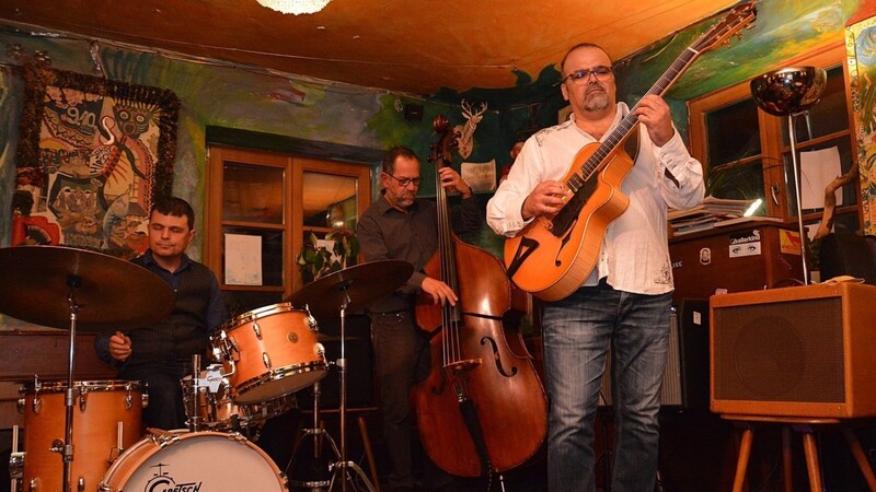 Das Stephan-Kramer-Trio mit Matthias Gmelin, Manolo Diaz und Stephan Kramer (von links).