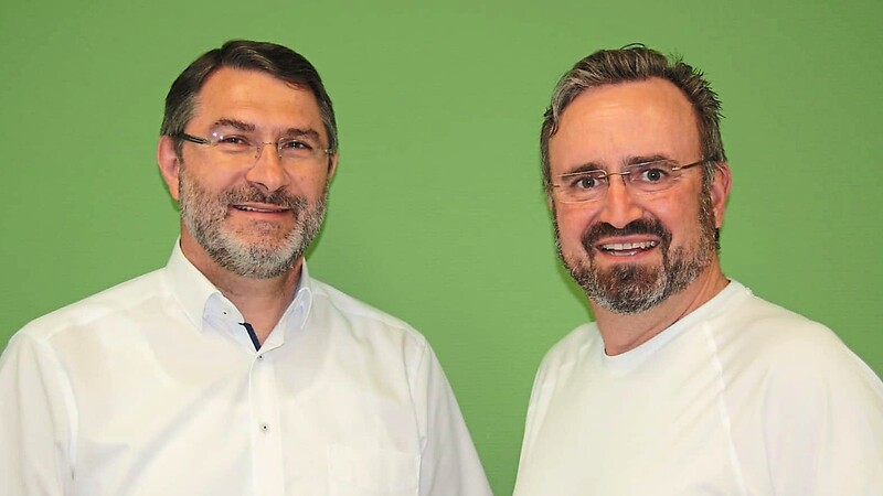 Prof. Dr. Norbert Weigert (links) und Prof. Dr. Robert Obermaier, die beiden Leiter des Darmkrebszentrums am Klinikum St. Elisabeth.