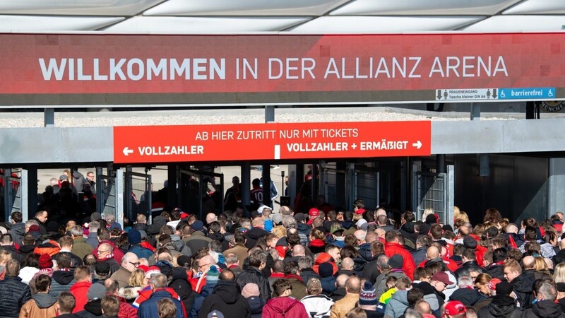 Dürfen ab Herbst wieder Zuschauer in die Allianz Arena? (Archivbild)