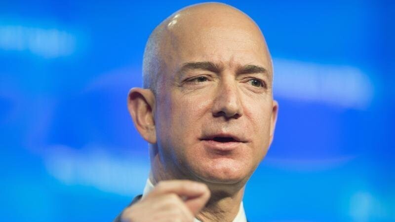 Jeff Bezos wechselt den Posten