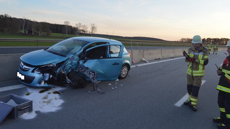 Auf der B85 bei Cham kam es am Montagabend zu einem Geisterfahrer-Unfall.