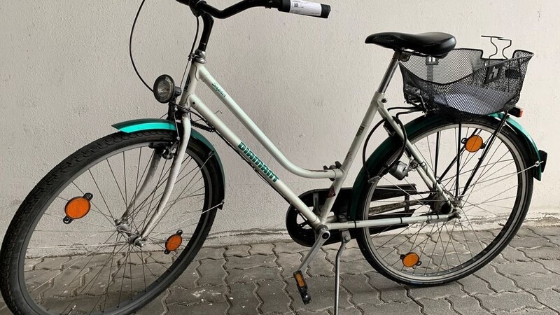 Die Polizei Landshut sucht den Eigentümer dieses Fahrrads.