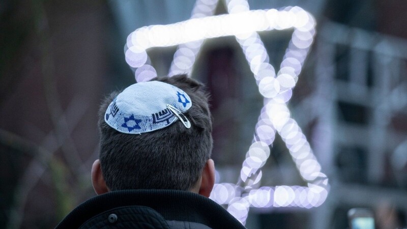 In Deutschland sind rund 100.000 Jüdinnen und Juden in jüdischen Gemeinden organisiert.