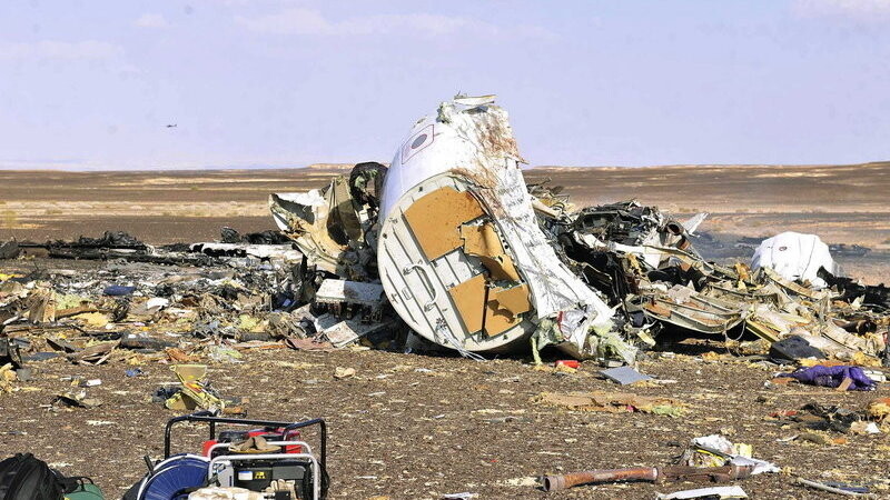 In einer Gebirgsregion auf dem Sinai stürzte ein russischer Ferienflieger mit 224 Menschen an Bord ab. Niemand überlebte.