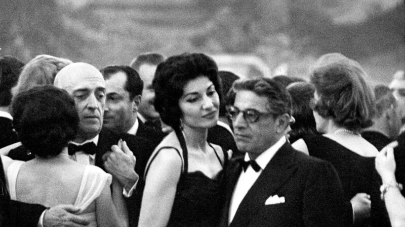 Maria Callas mit Aristoteles Onassis bei einem Ball in Monte Carlo.