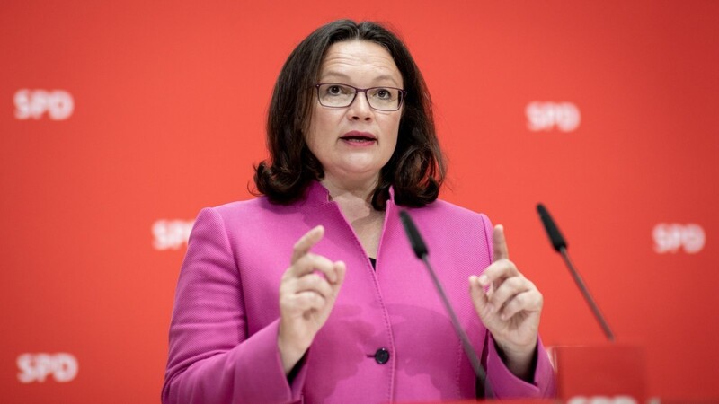 SPD-Chefin Andrea Nahles möchte mit neuer CDU-Vorsitzenden Annegret Kramp-Karrenbauer in der Großen Koalition gut zusammenarbeiten (Archivfoto).