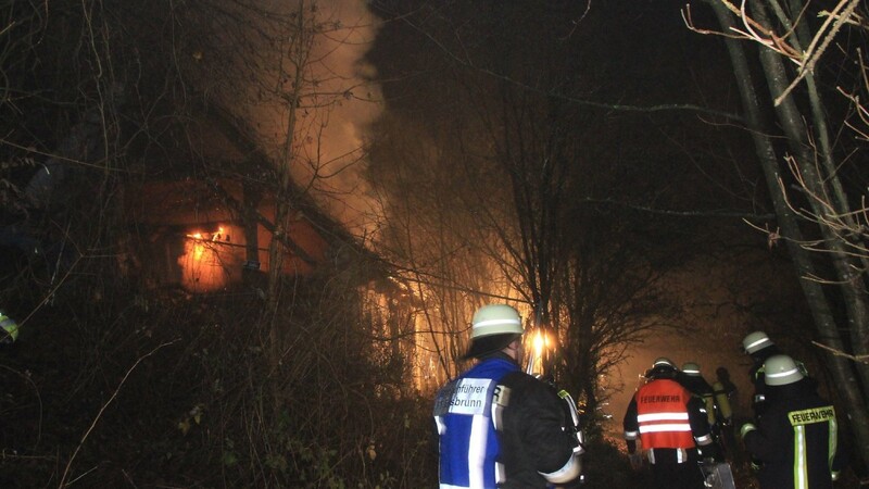 In Hardt bei Nittendorf ist am Mittwochabend ein Haus abgebrannt.
