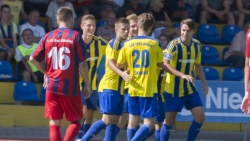 Der TSV Bogen hat gegen den 1. FC Bad Kötzting seinen ersten Saisonsieg eingefahren.