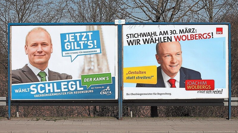 Kommunalwahlkampf 2014, aus dem Joachim Wolbergs in der Stichwahl mit 70 Prozent als klarer Gewinner als Oberbürgermeister hervorging. Im Juni 2016 begann die Staatsanwaltschaft dann mit den Ermittlungen gegen Wolbergs. Jetzt steht auch Schlegl vor Gericht.