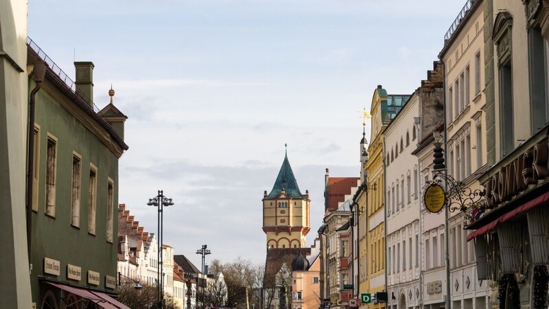 In Straubing steigt der 7-Tages-Inzidenzwert seit dem Wochenende rapide an (Symbolbild).