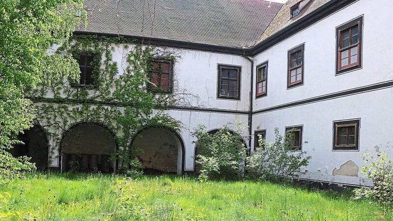Läuft alles nach Plan, wird bald wieder Leben ins Kloster Schönthal einkehren: Der neue Besitzer möchte schon im Sommer 2023 ein Gesundheitscamp für übergewichtige Kinder eröffnen.