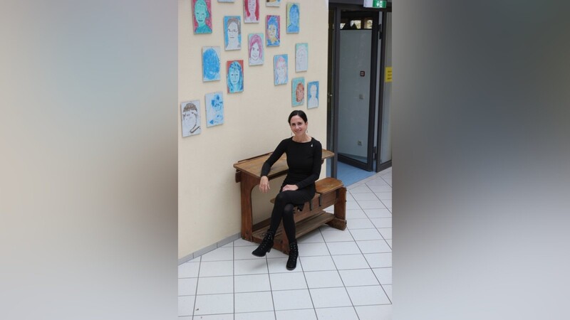 Viola Kübler ist seit August die neue Schulleiterin der Grund- und Mittelschule Gündlkofen-Bruckberg. Bei der offiziellen Amtseinführung sprach sie über ihre Zielsetzungen für die Zukunft der Schule.