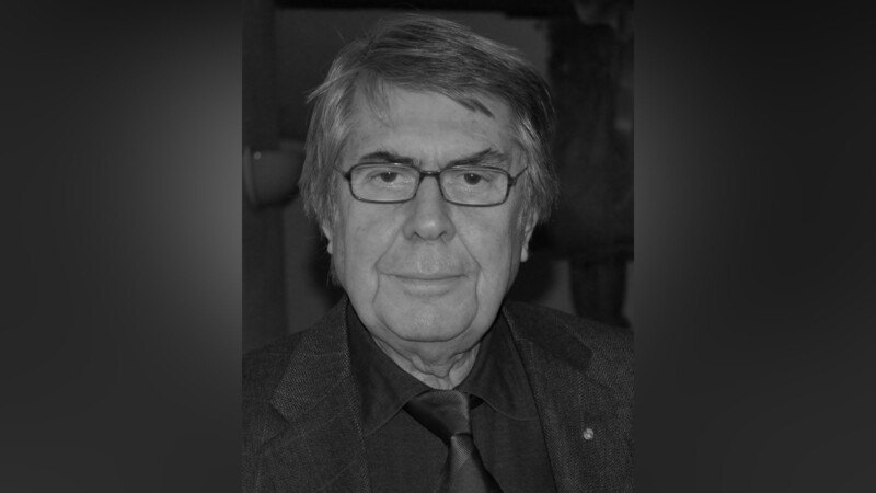 Der langjährige CSU-Politiker Dr. Herbert Huber ist in der Nacht auf Sonntag im Alter von 80 Jahren gestorben.