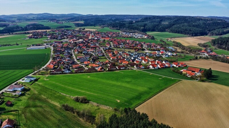 Mit der öffentlichen Bekanntmachung tritt der Bebauungsplan für das neue Baugebiet "Am Glockenhof" im Schorndorfer Norden nun rechtsverbindlich in Kraft. 30 Parzellen sind vorgesehen.