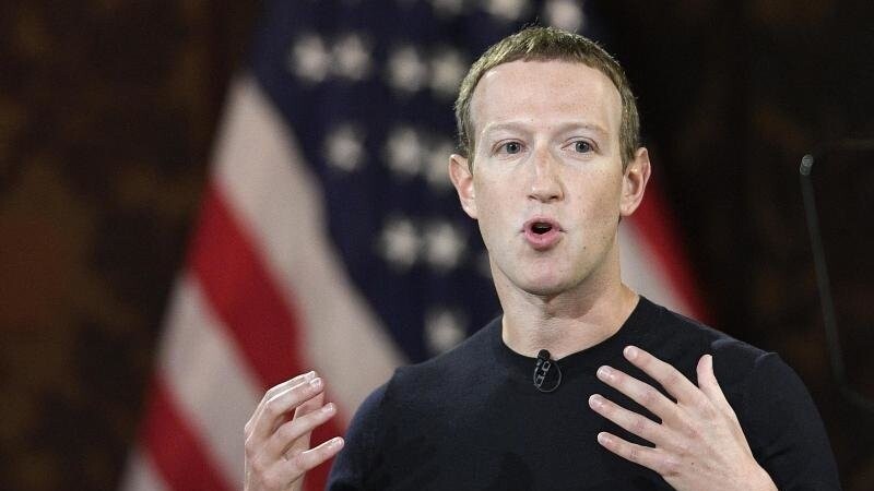 Facebook-Chef Mark Zuckerberg spricht in der Georgetown University. Facebook wird den scheidenden US-Präsidenten D. Trump bis auf Weiteres sperren.