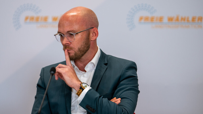 "Die FDP muss sich nicht wundern, wenn sie aus dem Landtag fliegt", sagt Fabian Mehring.