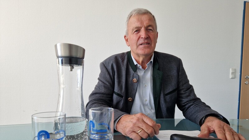 Hans Weinzierl, Vorsitzender des Wasserzweckverbands Rottenburger Gruppe findet: "Das wir unser Leitungswasser mit dem Prädikat gesund versehen dürfen, ist für mich nur logisch", so Weinzierl.