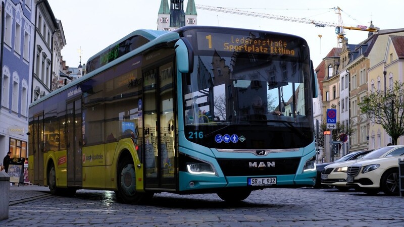 Bis Ende 2024 werden im städtischen Linienverkehr nur noch gasbetriebene Busse zum Einsatz kommen.